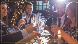 Nyårsmiddag med bubbel och glamour